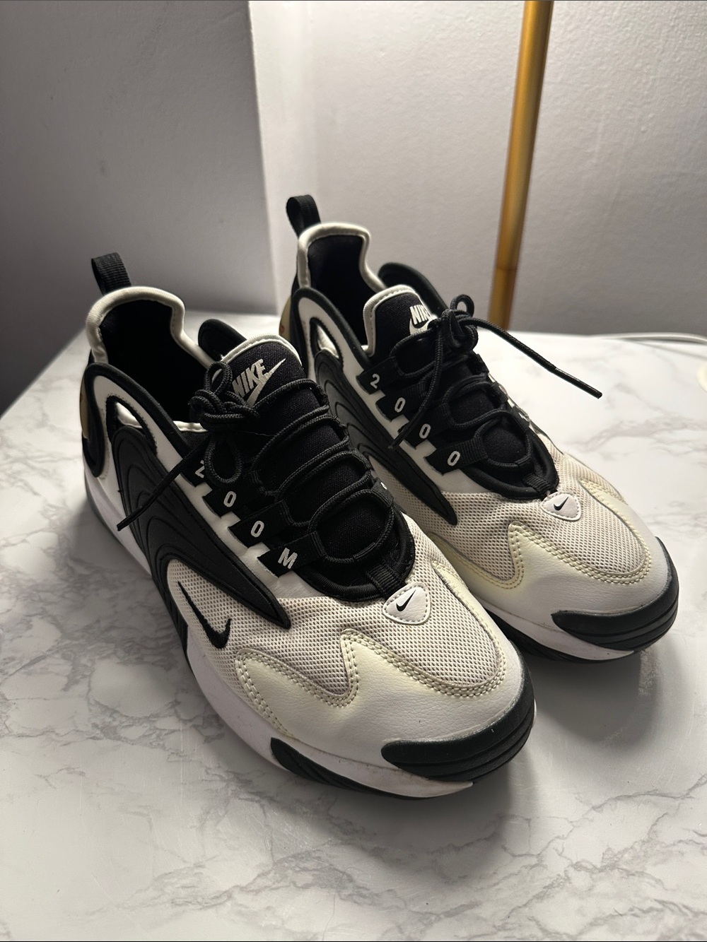 Nike White and Black Retro-Style Running Sneakers